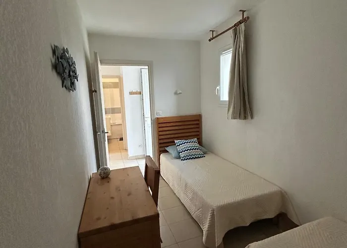 Joli Residentiel Et Piscine Apartment *